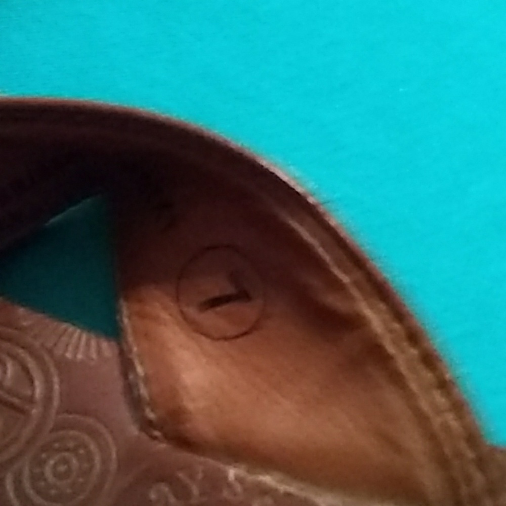 Switch Flops Sandals - Picture 2 of 6